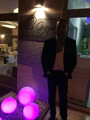 Gáláns hölgyek kívánságát teljesítem