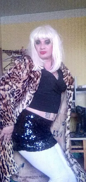 Travi porno