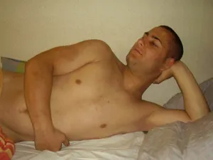 ESCORTBOY